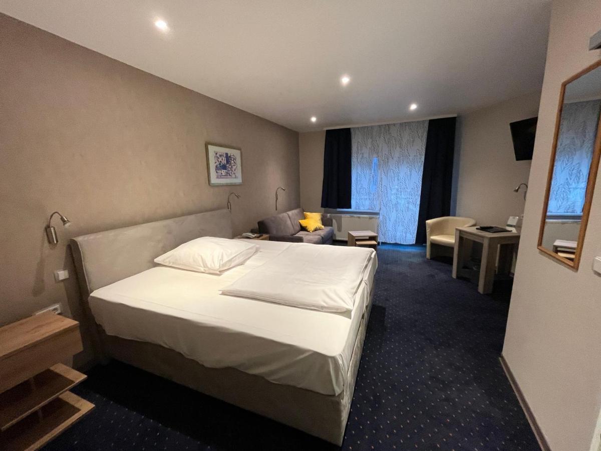 Hotel Aquarius Брауншвейг Екстер'єр фото